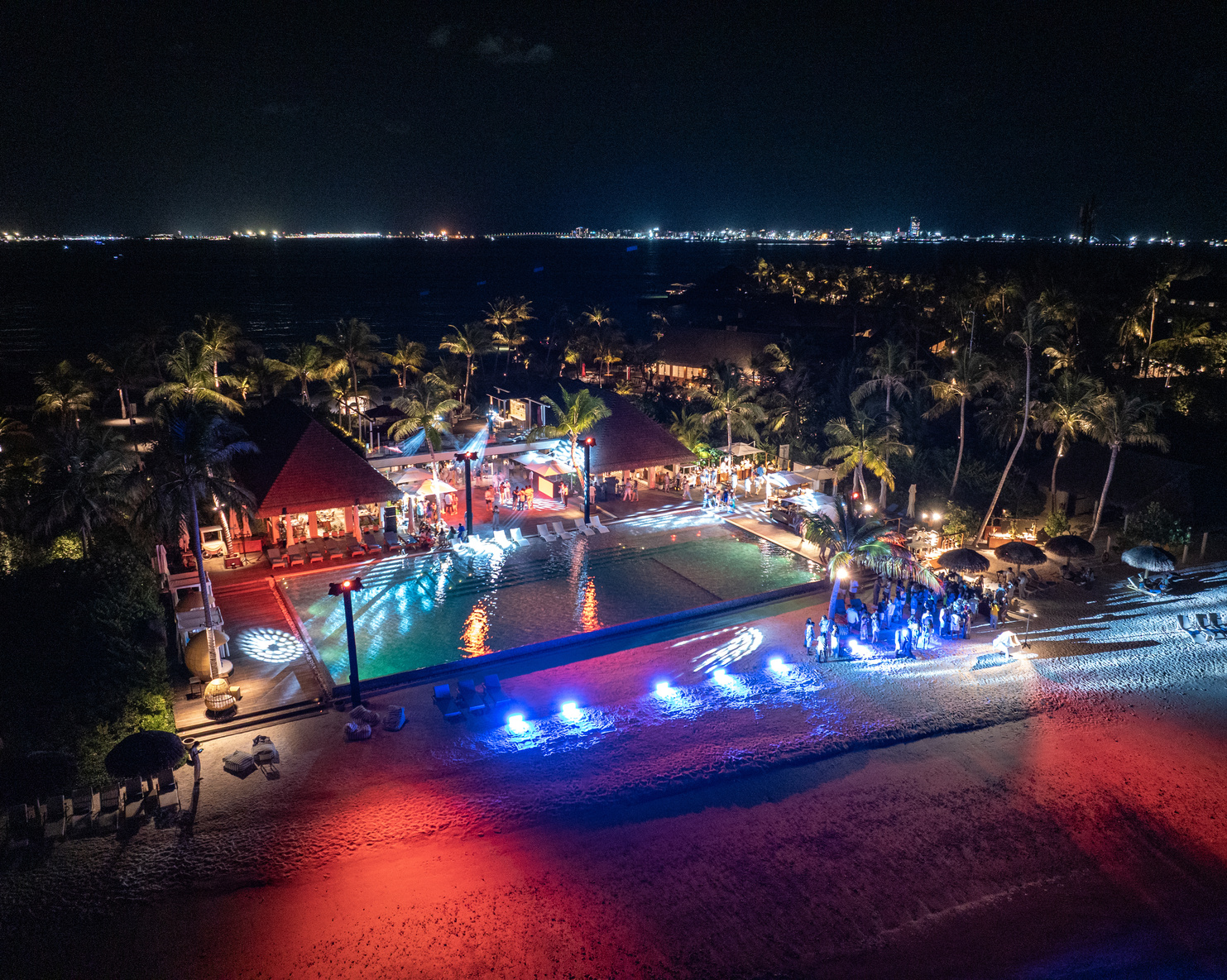 An evening celebration beside the pool at dusitD2 Feydhoo Maldives